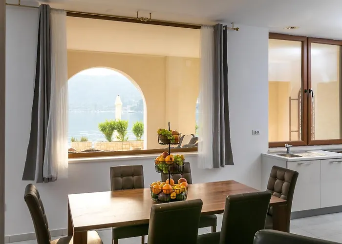 Frankie's Place شقة *