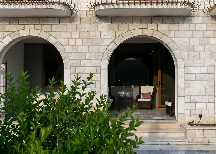 Frankie's Place زاتون